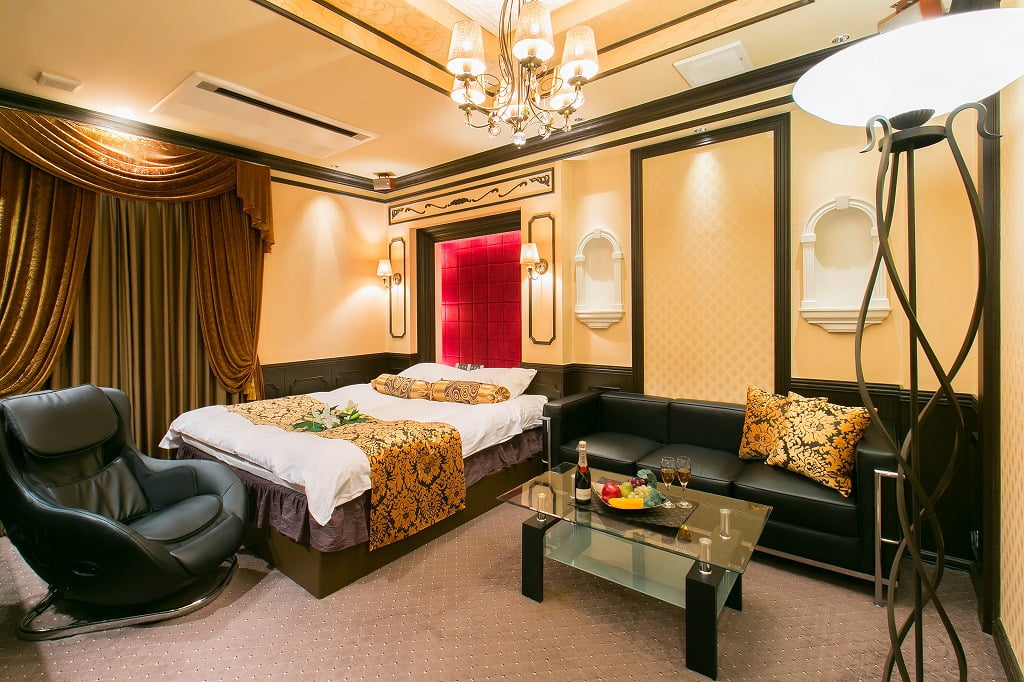 脳イキ催眠エッチというのを知って教室を探したが無かったのでサンマルサンで体験したキャストさん